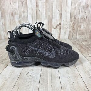Nike VaporMax 2020‎ Flyknit Black Gray Running Shoes Women's Size 6